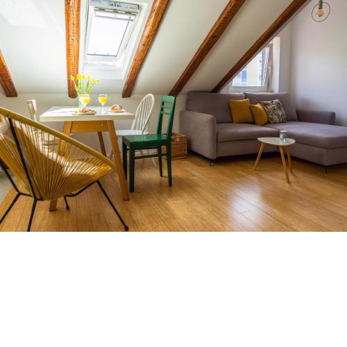 Cool attic apartment Marina