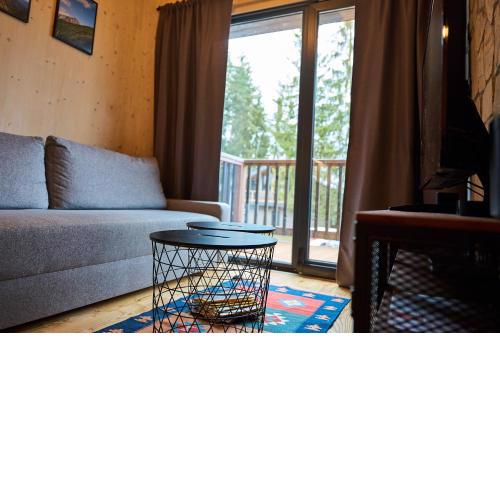 Cosy 1-bedroom apartment with free parking
