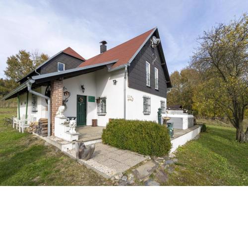 Country cottage with Sauna and bubble bath