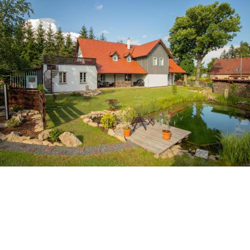 COUNTRY HOUSE Tisá