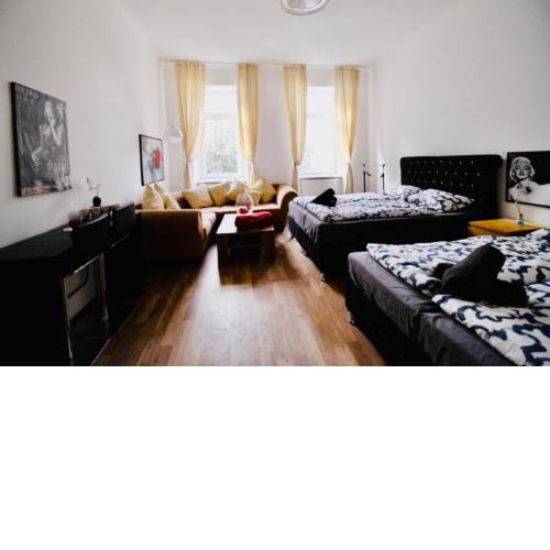 Cozy 2BR Apartment Ideal for Families & Long Stays