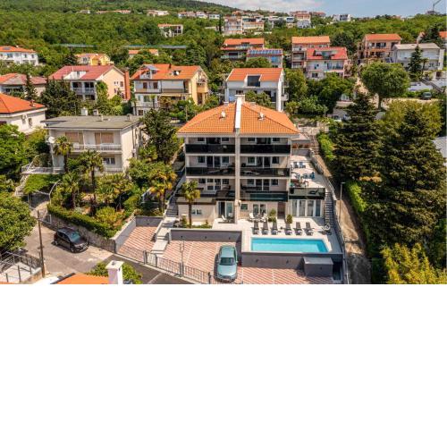 Cozy Apartment In Crikvenica With Wifi