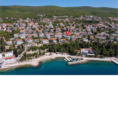 Cozy Apartment In Dramalj With Wifi
