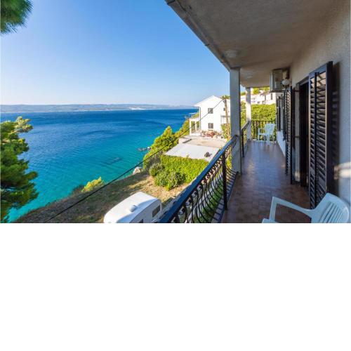 Cozy Apartment In Marusici With Wifi