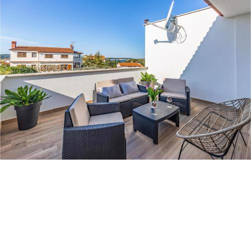 Cozy Apartment In Medulin With Wifi