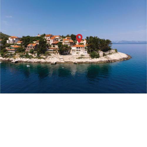 Cozy Apartment In Prigradica With House Sea View