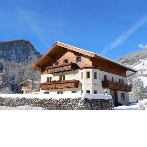 Cozy apartment in Wald K nigsleiten