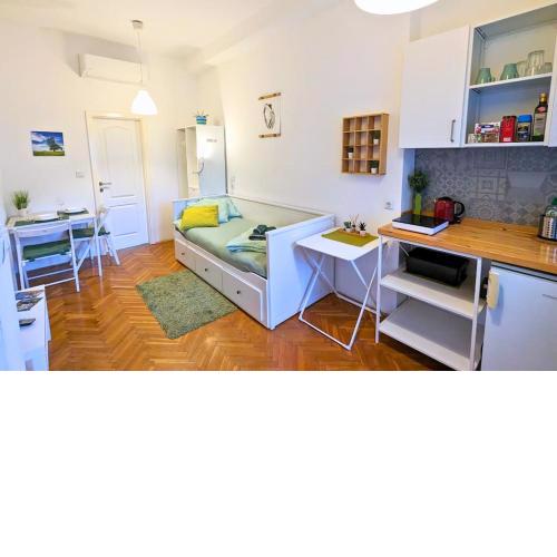 Cozy ensuite room in Zagreb center