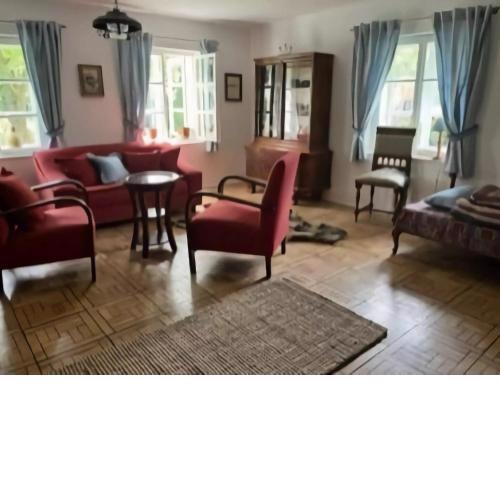 Cozy Holiday Home in Kne ice