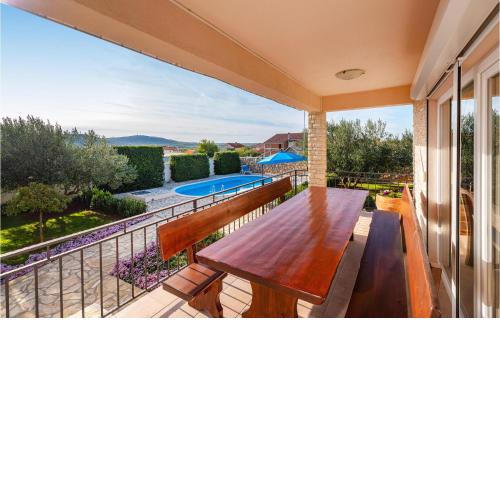 Cozy Home In Gorica With Outdoor Swimming Pool