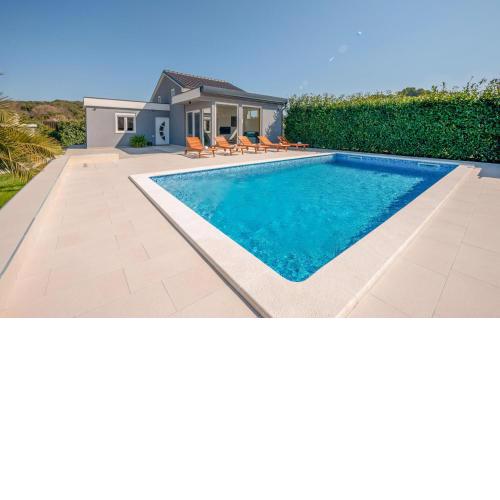 Cozy Home In Pula
