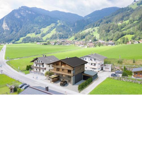 Cozy Loft in the Alps of Zillertal