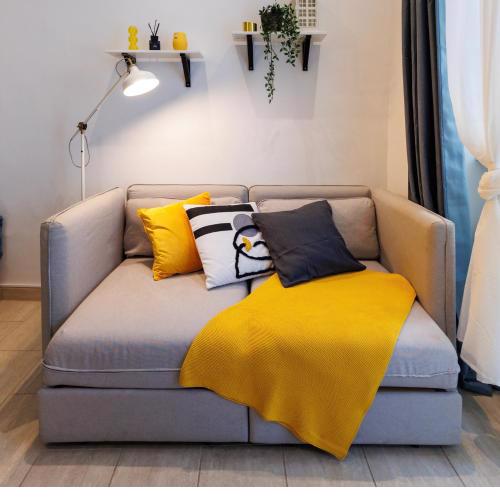 Cozy Market-Square retreat located in the heart of the 10th district