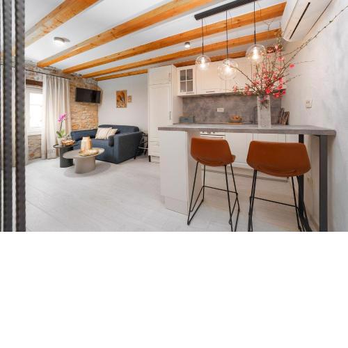 Cozy Studio-Apartment inmitten der Altstadt von Porec und nur 50 Meter zur Adria