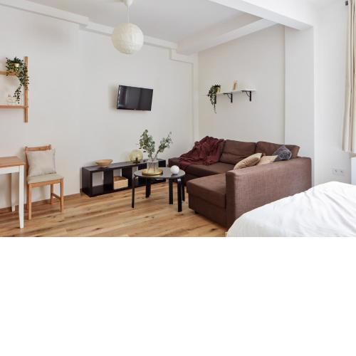 Cozy Studio in New Town by Prague Days