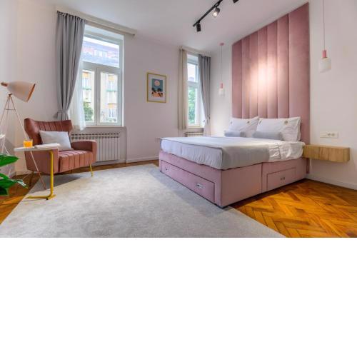 Crown Apartments