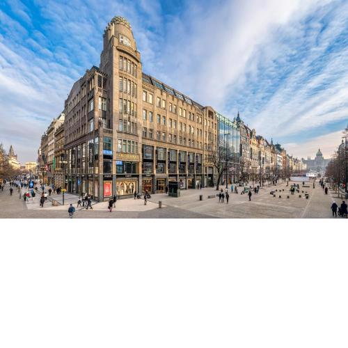 Crown Palace Apartments by Adrez
