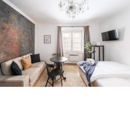 Crystal Apartment