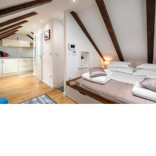 d - beautiful studio in the heart of Split