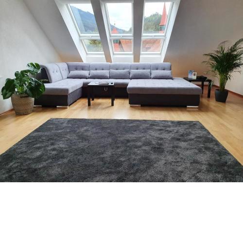 Dachgeschoss-Apartment in Landeck - 140m²