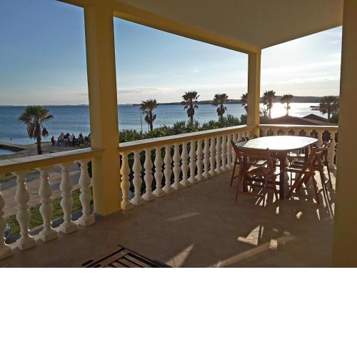 Deby beach house