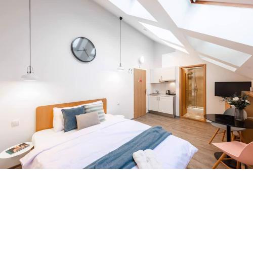 Delightful Old Town Studio