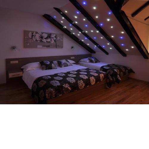 Deluxe Apartments & Rooms Sarella