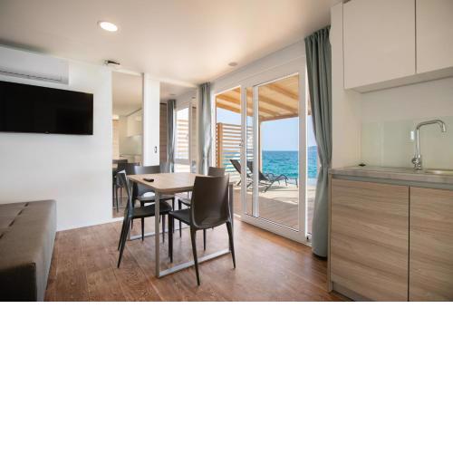 Deluxe Beach Mobile Homes