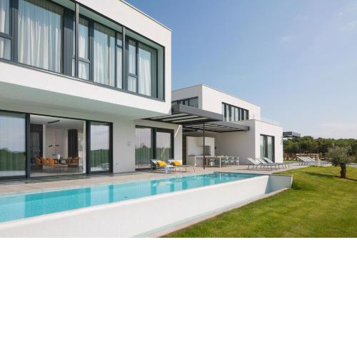 Design Villa Noble with Spa