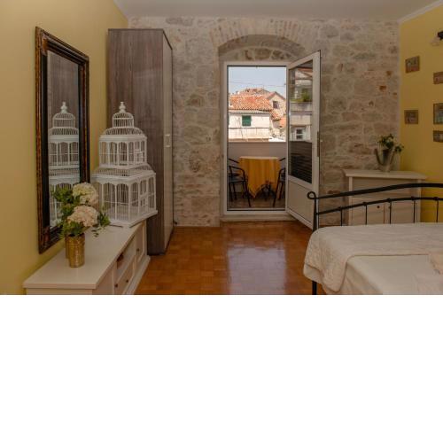Devivi Apartments