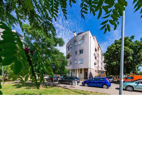 Dijana apartment 1 BDR with balcony