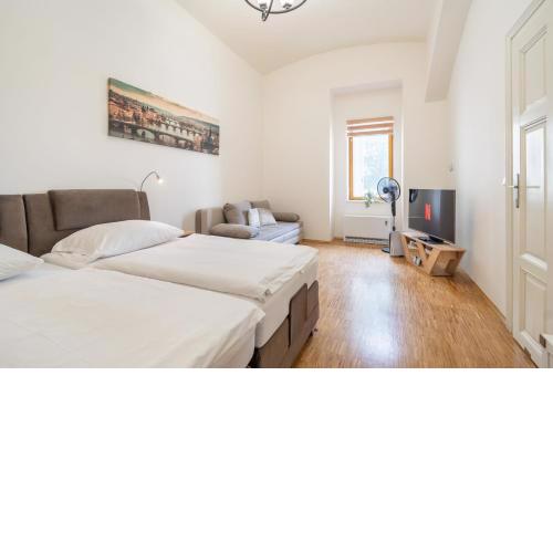 Dlážděná Apartments