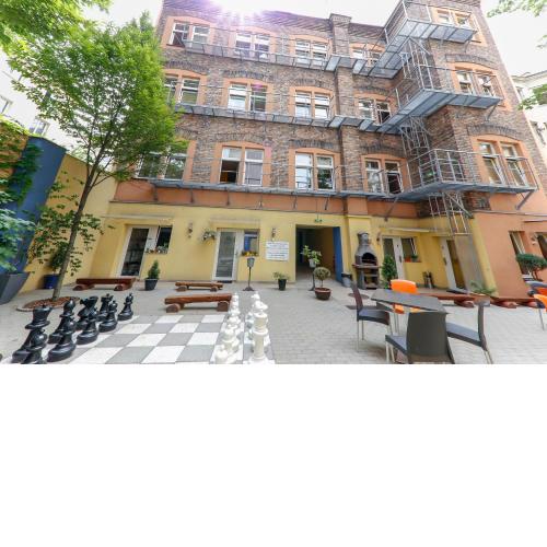 Do Step Inn Home - Hotel & Hostel