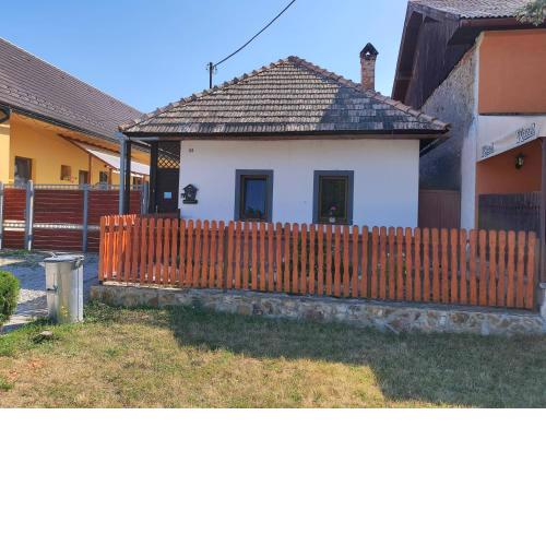 Domcek Lutila 54