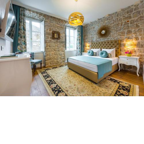 Dominus Rooms