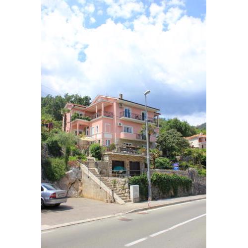 Double Room Medveja 2305a