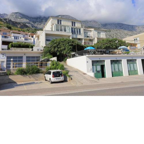 Double Room Tucepi 5263c