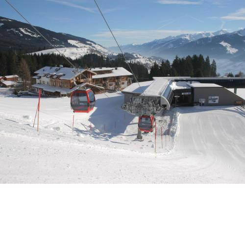 Dream Panorama Chalet TOP10 right in the ski