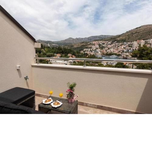 Dubrovnik Tirena
