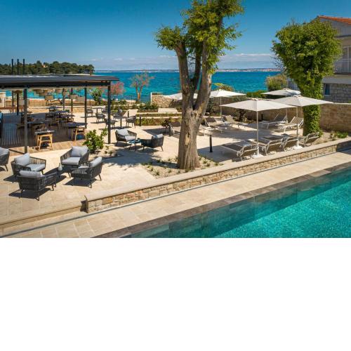 DUNATOVI DVORI Heritage Hotel