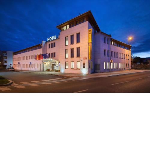 EA Hotel Populus