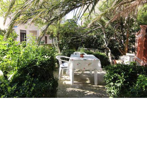Eco-Apartments with nice garden