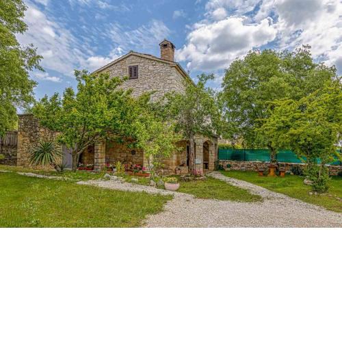Eden house