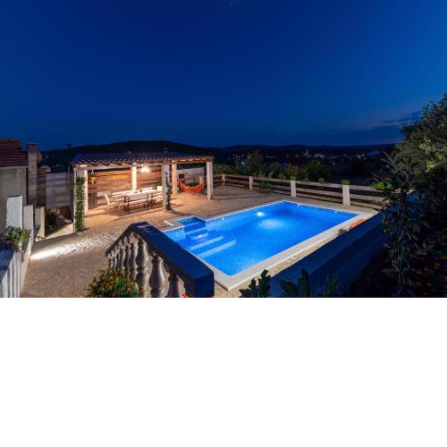 Eden Mediterranean House