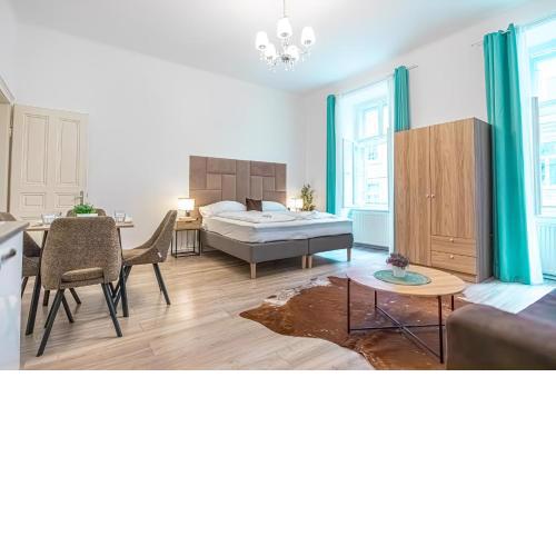 Elegant 1BR Apt. - Great for Long Stays
