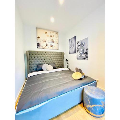 Elegant 2BR Apartment with Balcony Near Millennium City