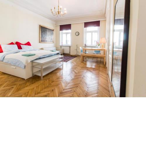 ELEGANT, STYLISH STUDIO IN THE HEART OF VIENNA!