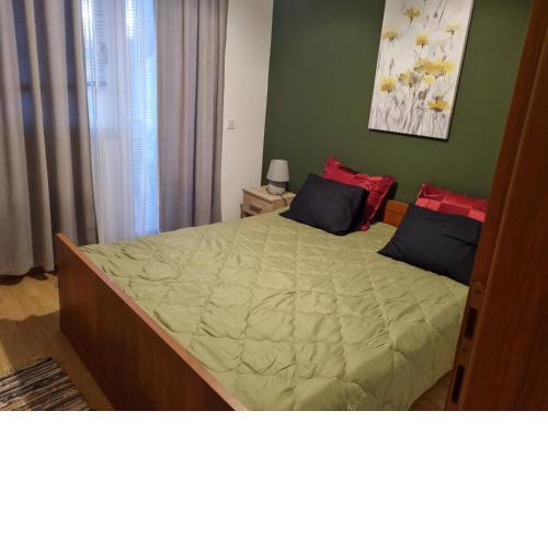 EMI 1 apartment