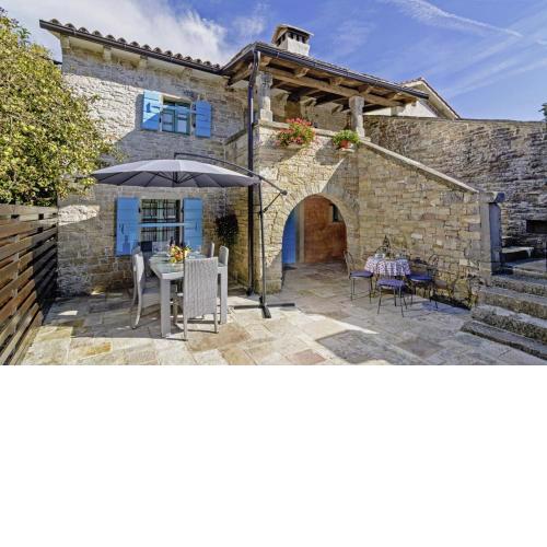 Erisa in Trošti (Haus für 6 Personen)
