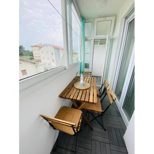 Exceptional apartment with 2 bedrooms near the sea